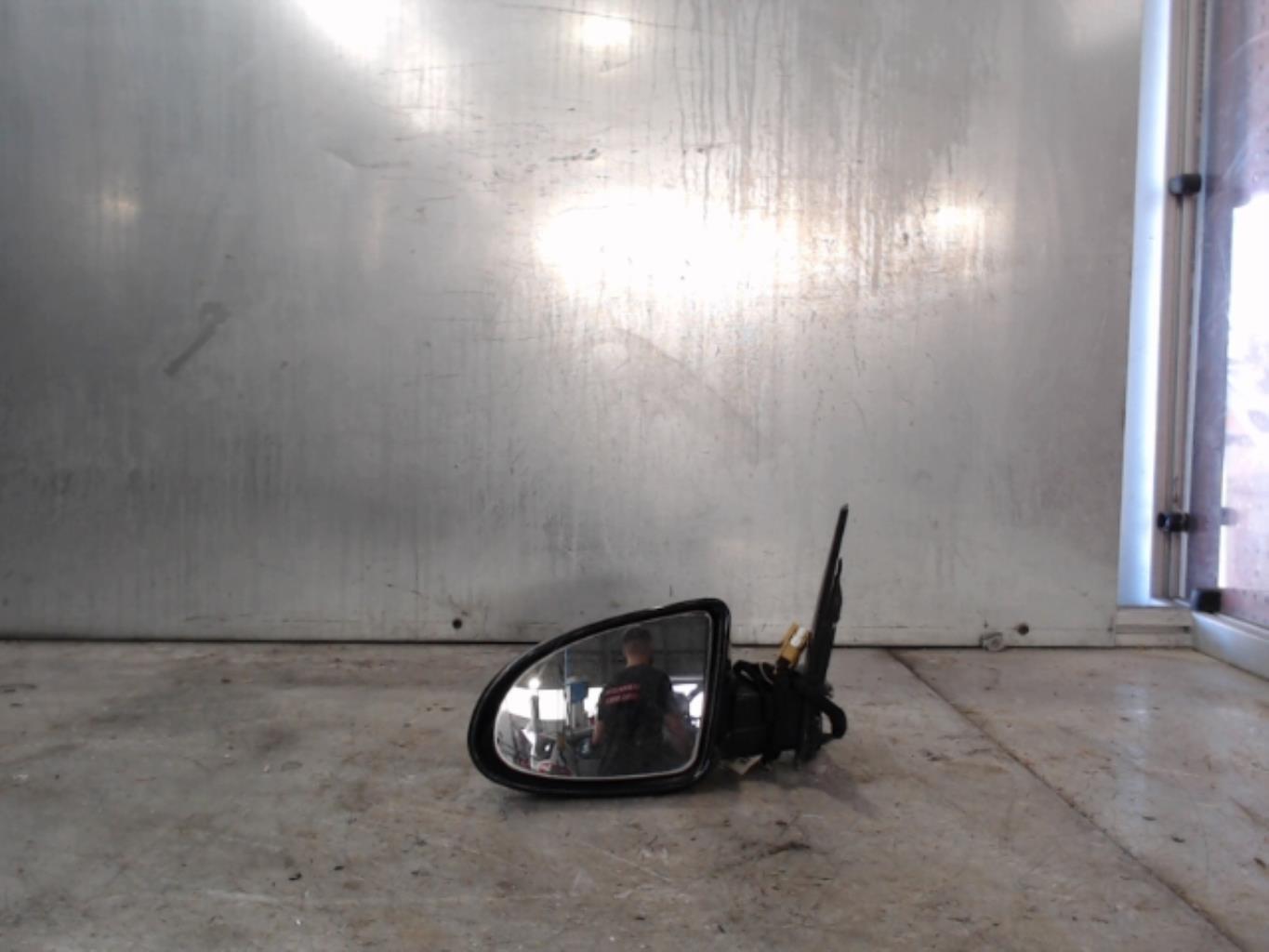 Retroviseur gauche AUDI A2 Diesel - 1