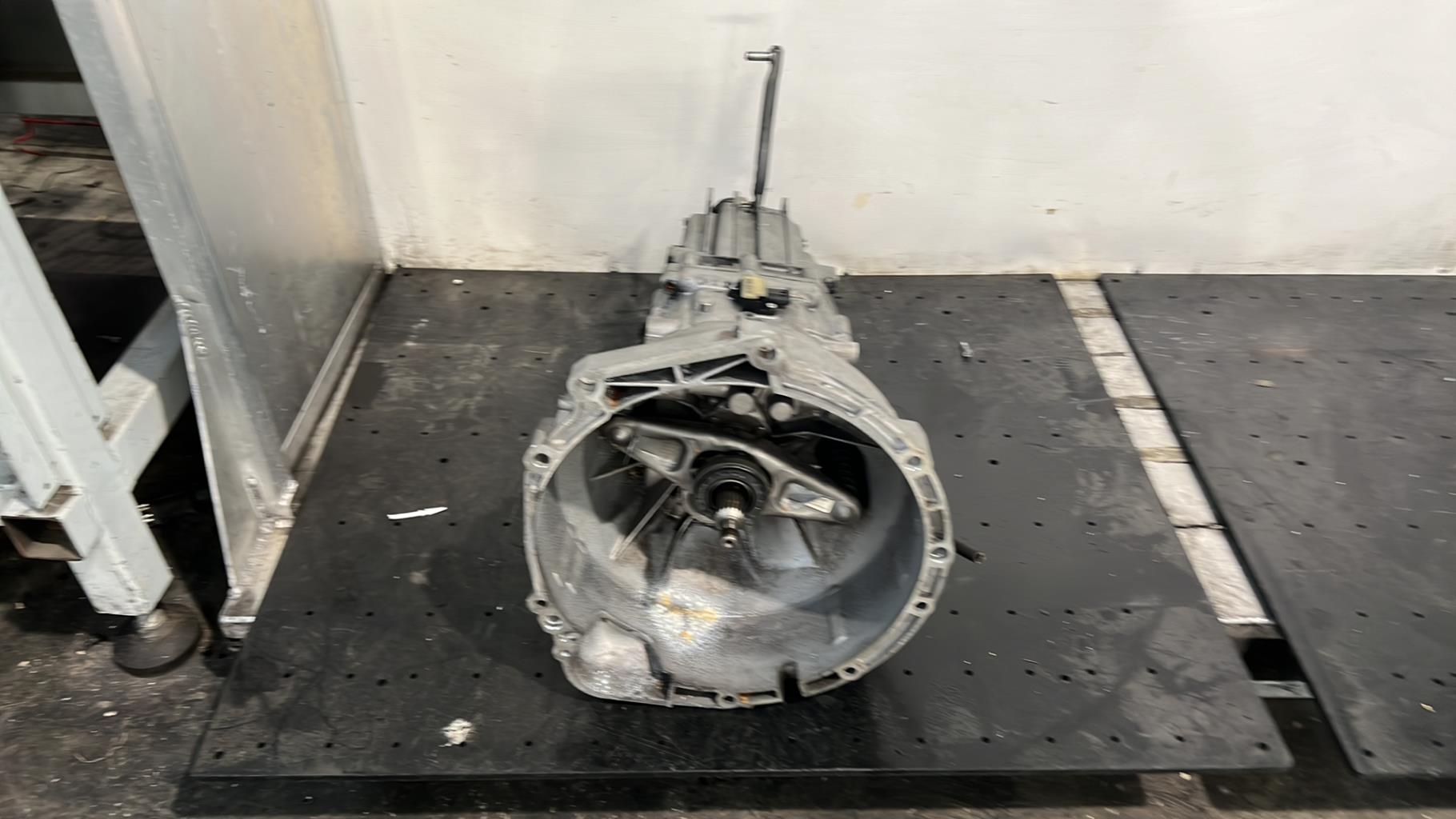 Boite de vitesses BMW SERIE 1 E87 PHASE 2 Diesel - 1