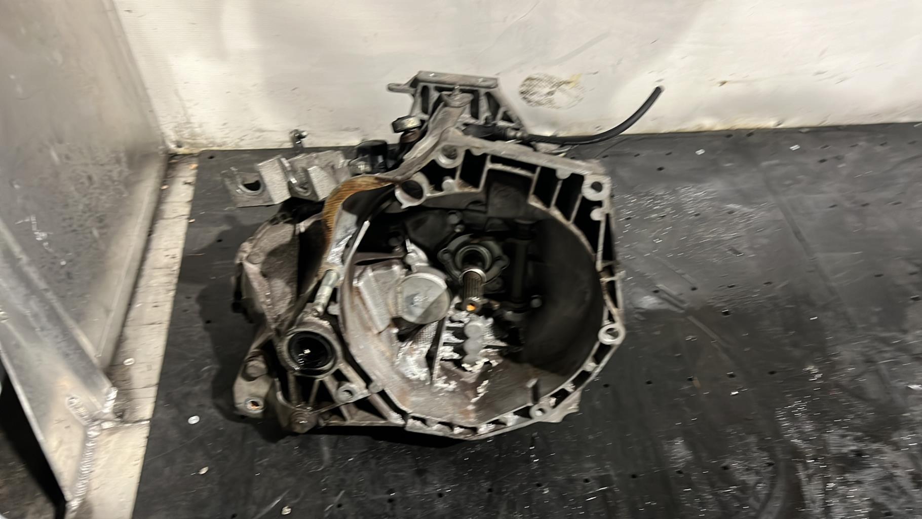 Boite de vitesses NISSAN MICRA 4 PHASE 2 Essence - 1