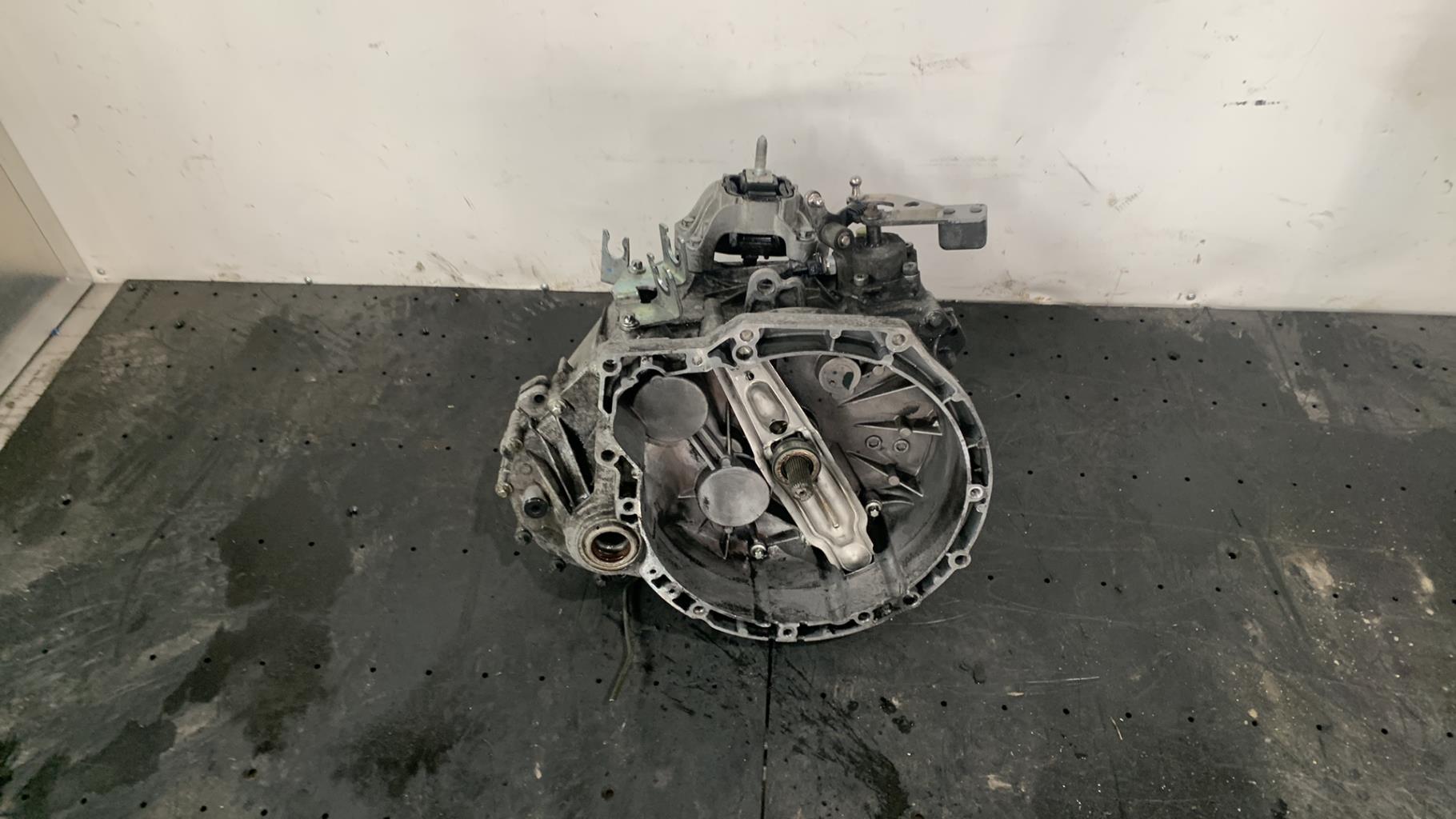 Boite de vitesses MINI MINI 2 R56 PHASE 1 Diesel - 1