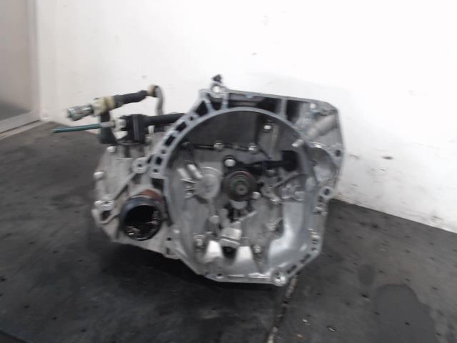 Boite de vitesses NISSAN MICRA 4 PHASE 1 Essence - 1