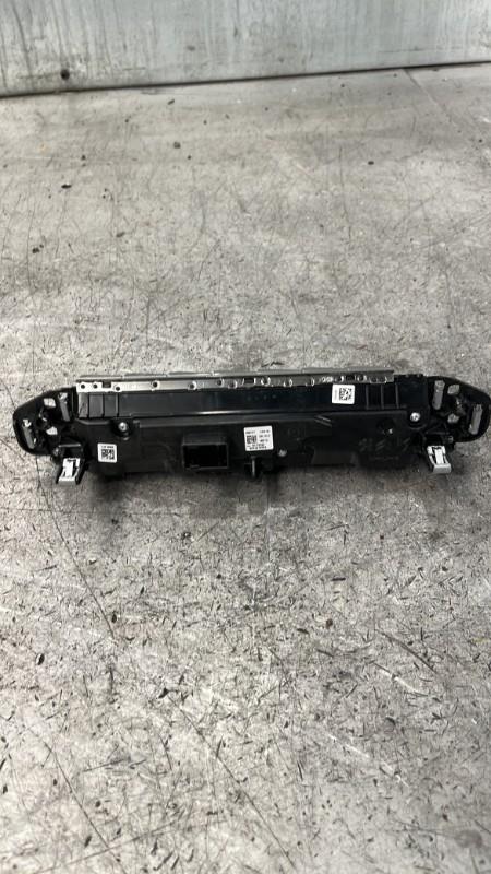 Commande chauffage PEUGEOT 3008 2 PHASE 1 Essence - 1