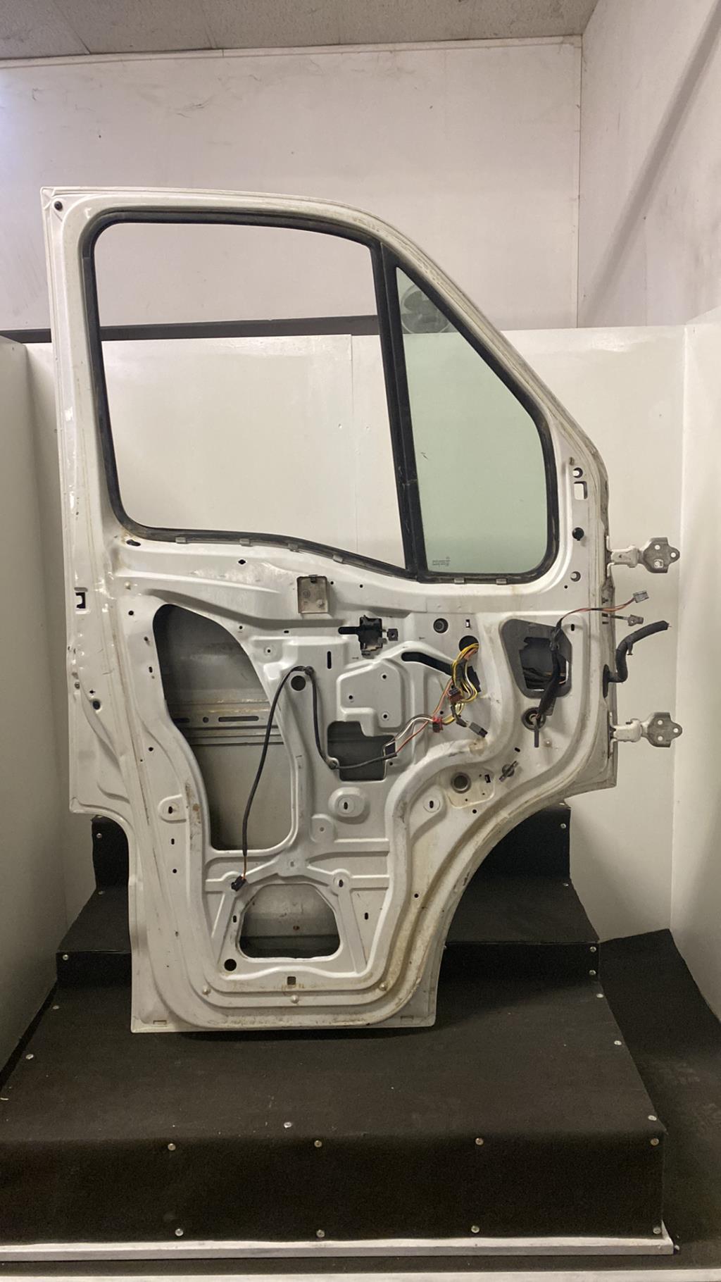 Porte avant gauche RENAULT MASTER 1 PHASE 2 Diesel - 1