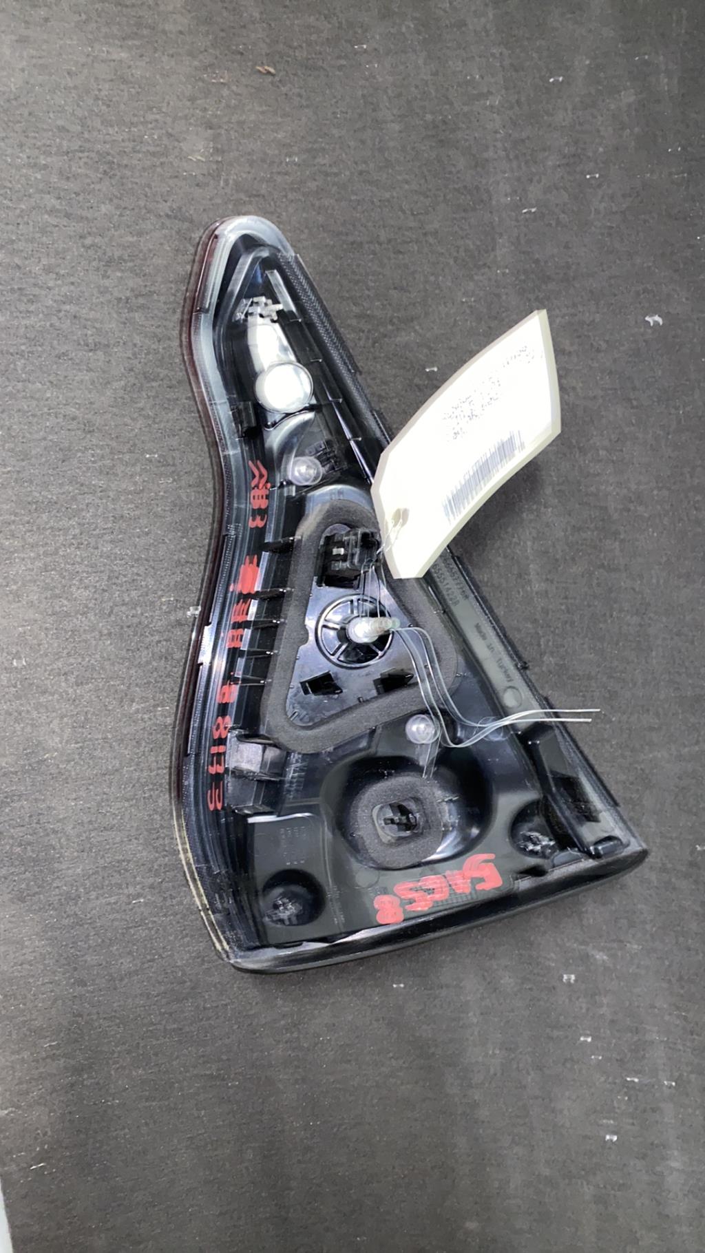 Feu arriere secondaire gauche (feux) RENAULT CLIO 5 PHASE 1 Essence/GPL - 1