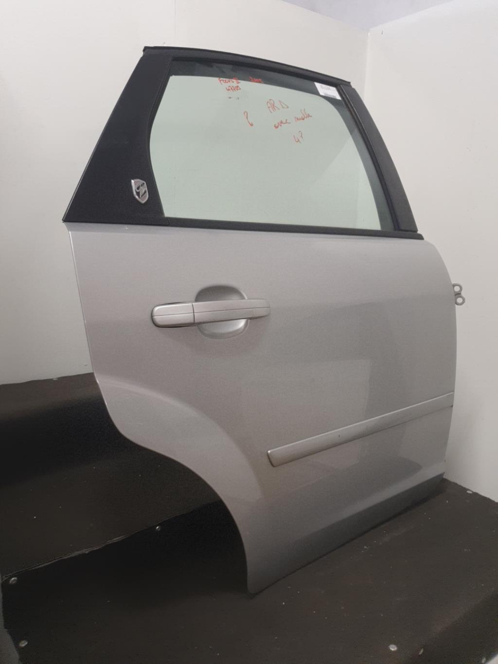 Porte arriere droit FORD FOCUS 2 PHASE 1 Essence - 1