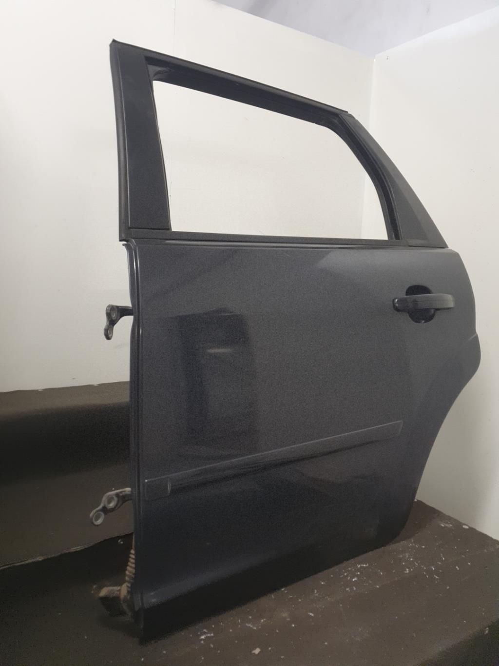 Porte arriere gauche FORD FOCUS 2 PHASE 1 BREAK Diesel - 1