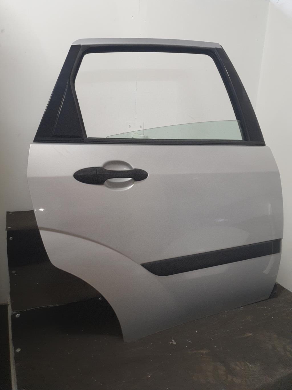 Porte arriere droit FORD FOCUS 1 Diesel - 1
