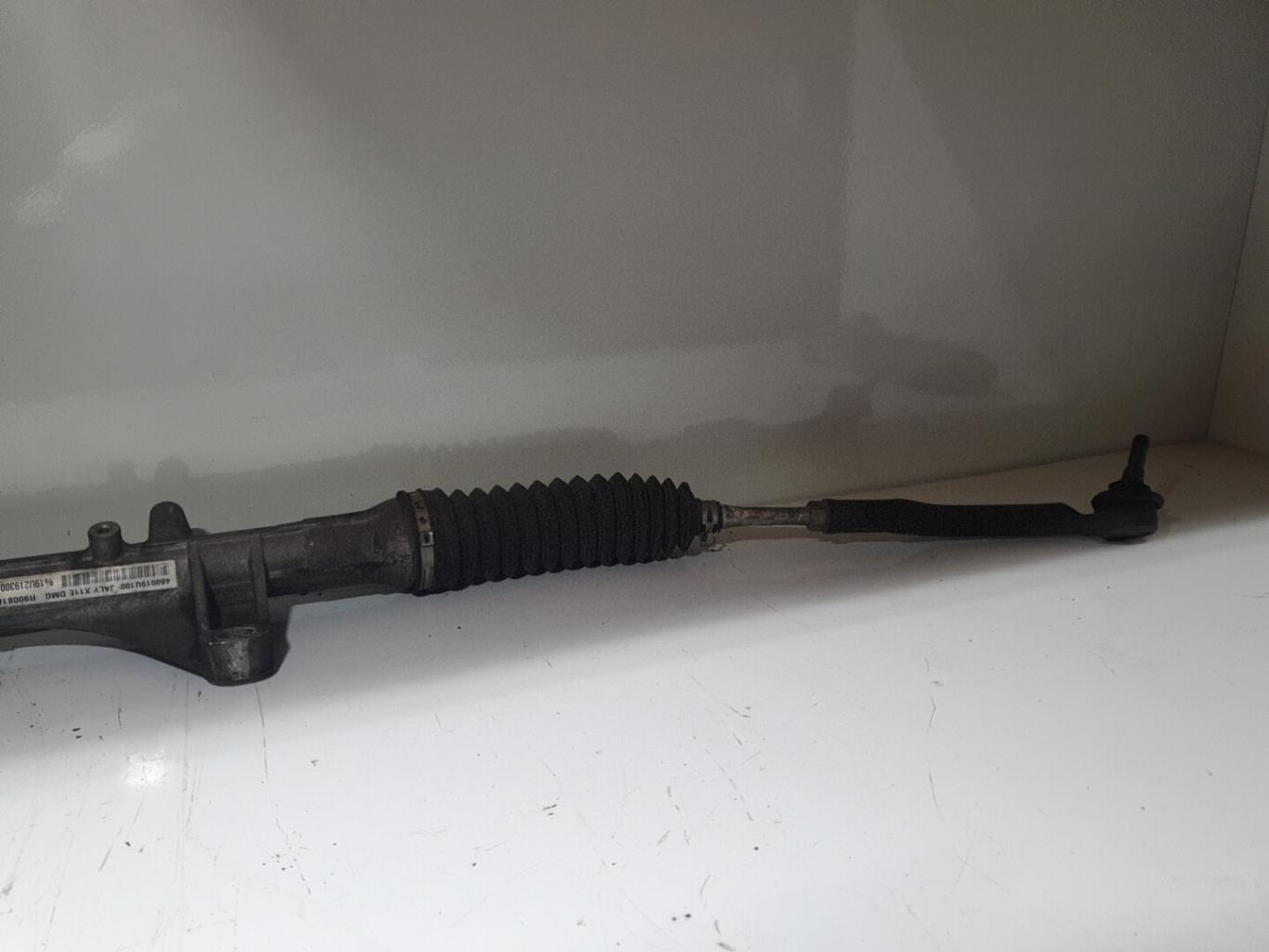 Cremaillere assistee NISSAN NOTE 1 PHASE 1 Essence - 1