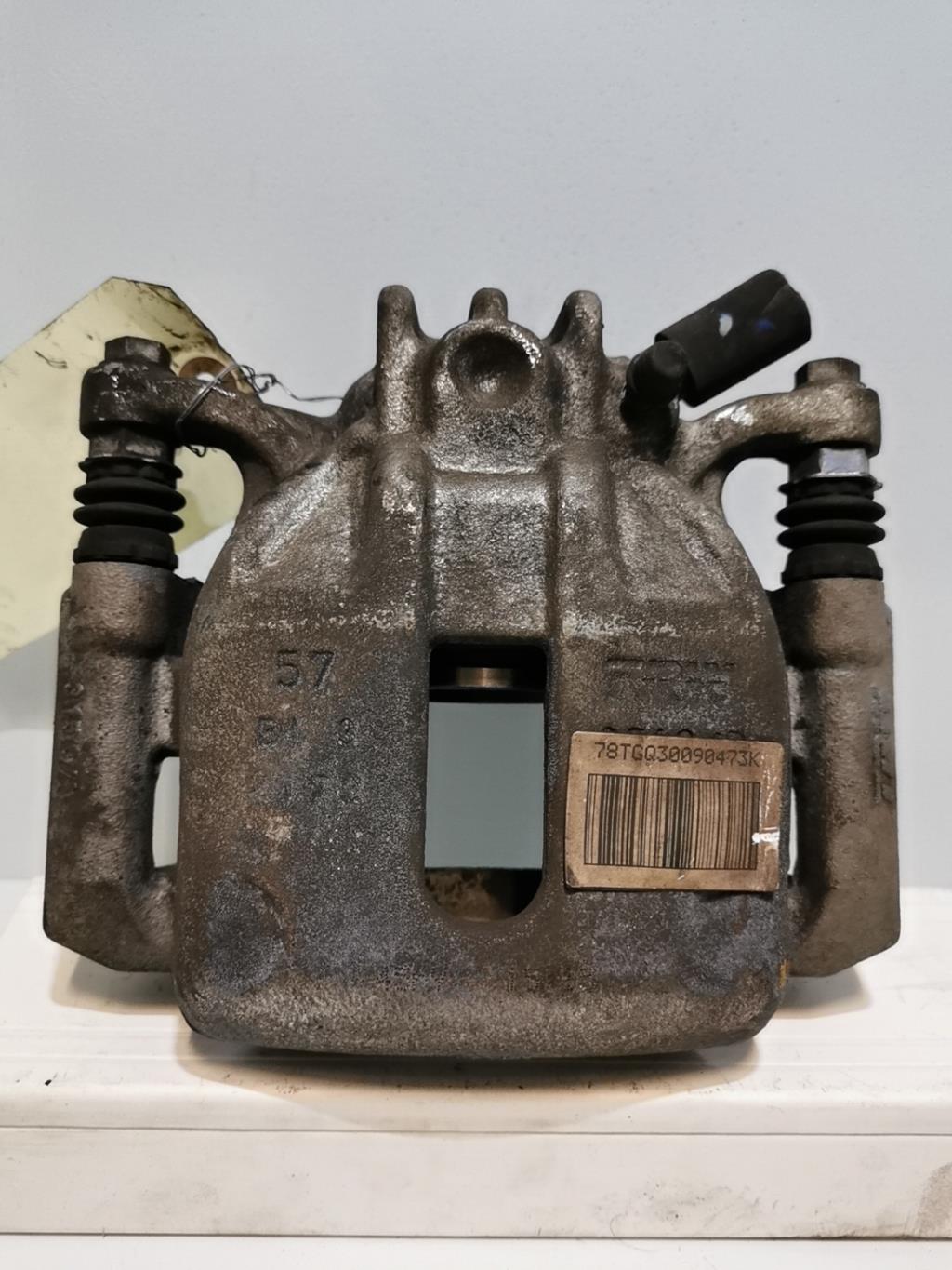 Etrier avant gauche (freinage) CITROEN C4 2 PHASE 1 Essence - 1