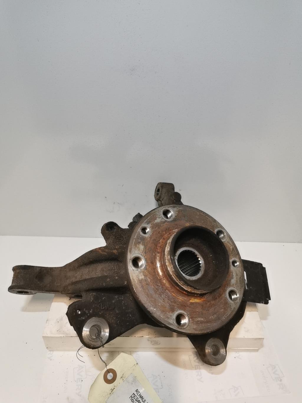 Moyeu avant gauche RENAULT MEGANE 3 PHASE 1 Diesel - 1