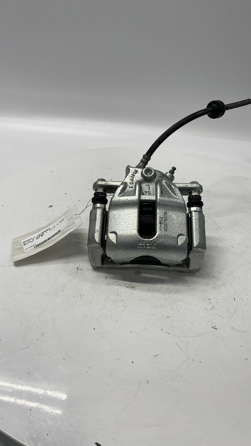 Etrier avant droit (freinage) RENAULT CLIO 4 PHASE 1 Essence - 1