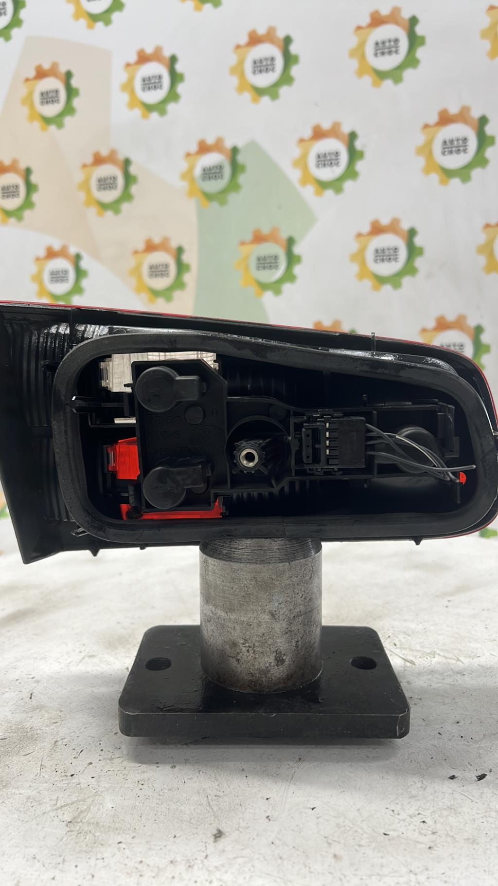 Feu arriere secondaire droit (feux) RENAULT LAGUNA 2 PHASE 1 Diesel - 1