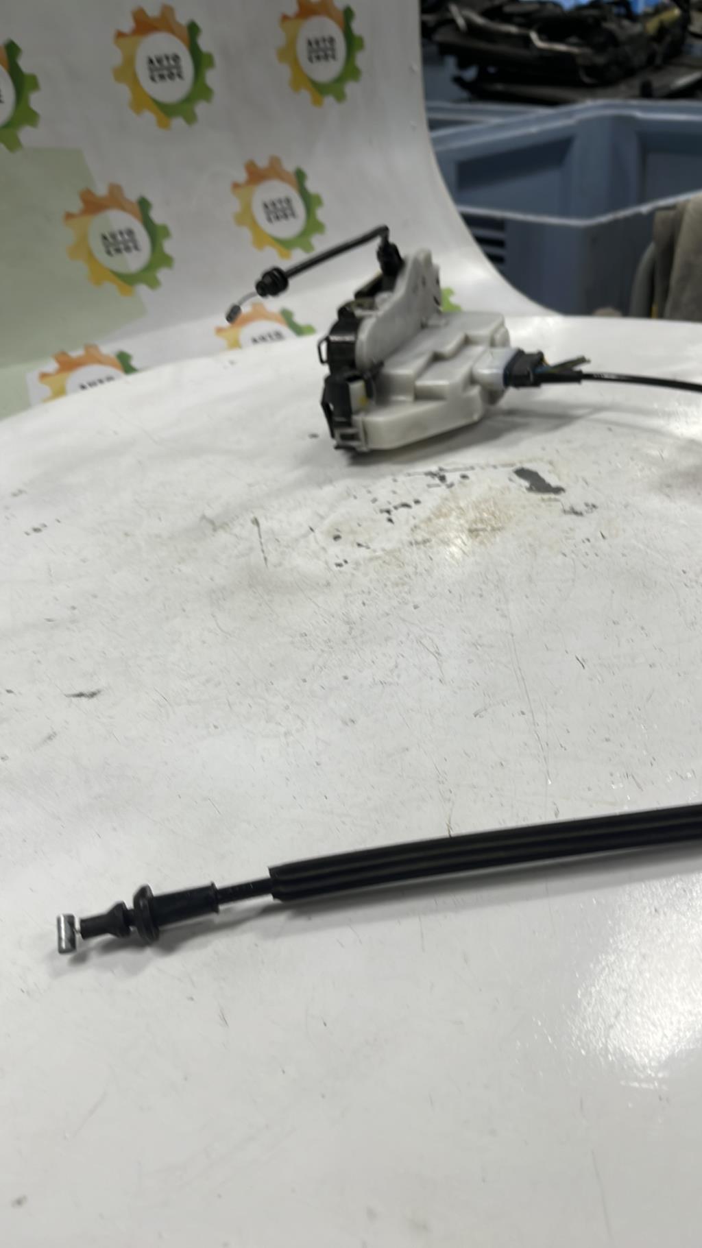 Serrure avant gauche CITROEN C2 PHASE 1 Diesel - 1