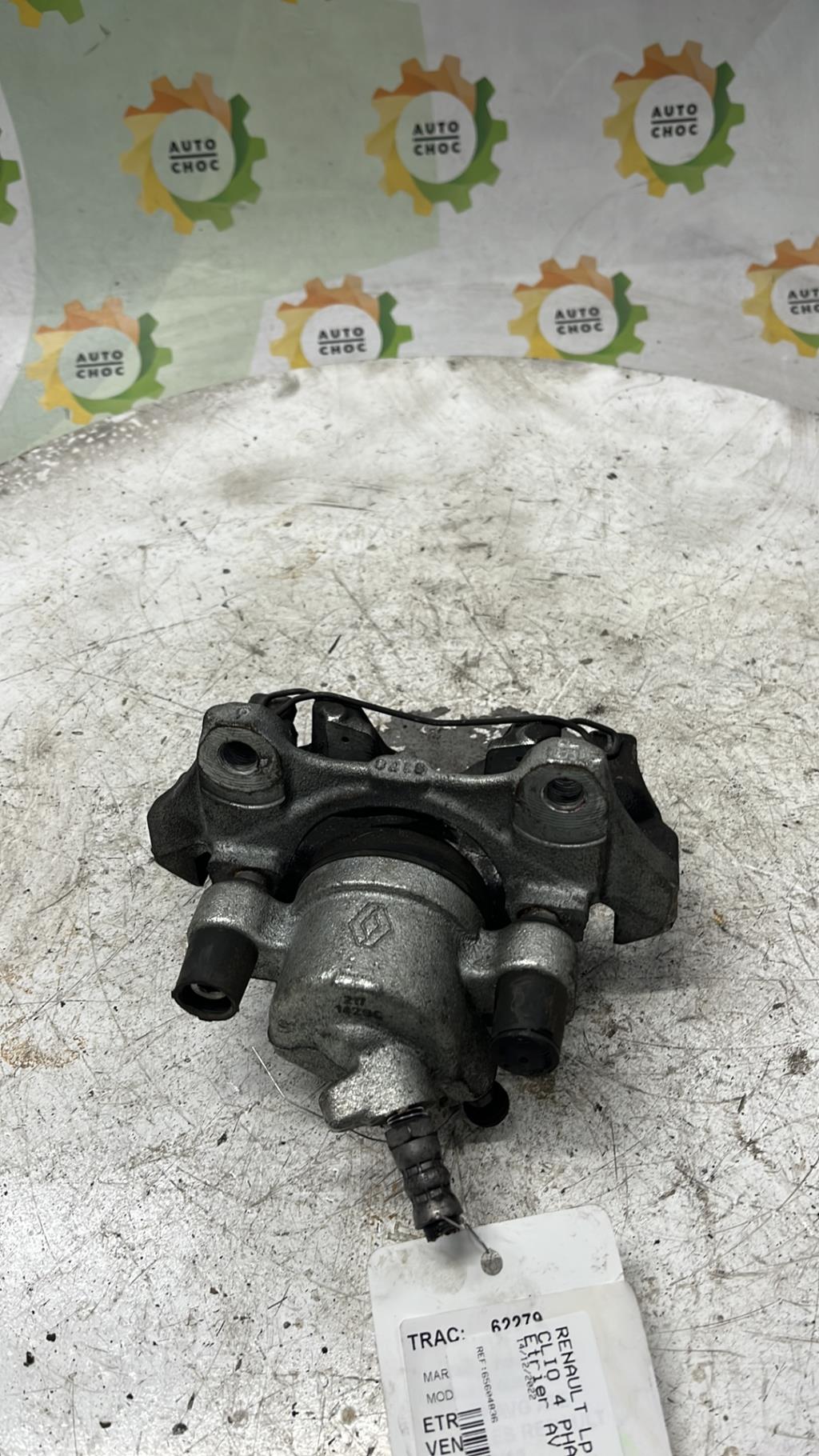 Etrier avant gauche (freinage) RENAULT CLIO 4 PHASE 1 Essence - 1