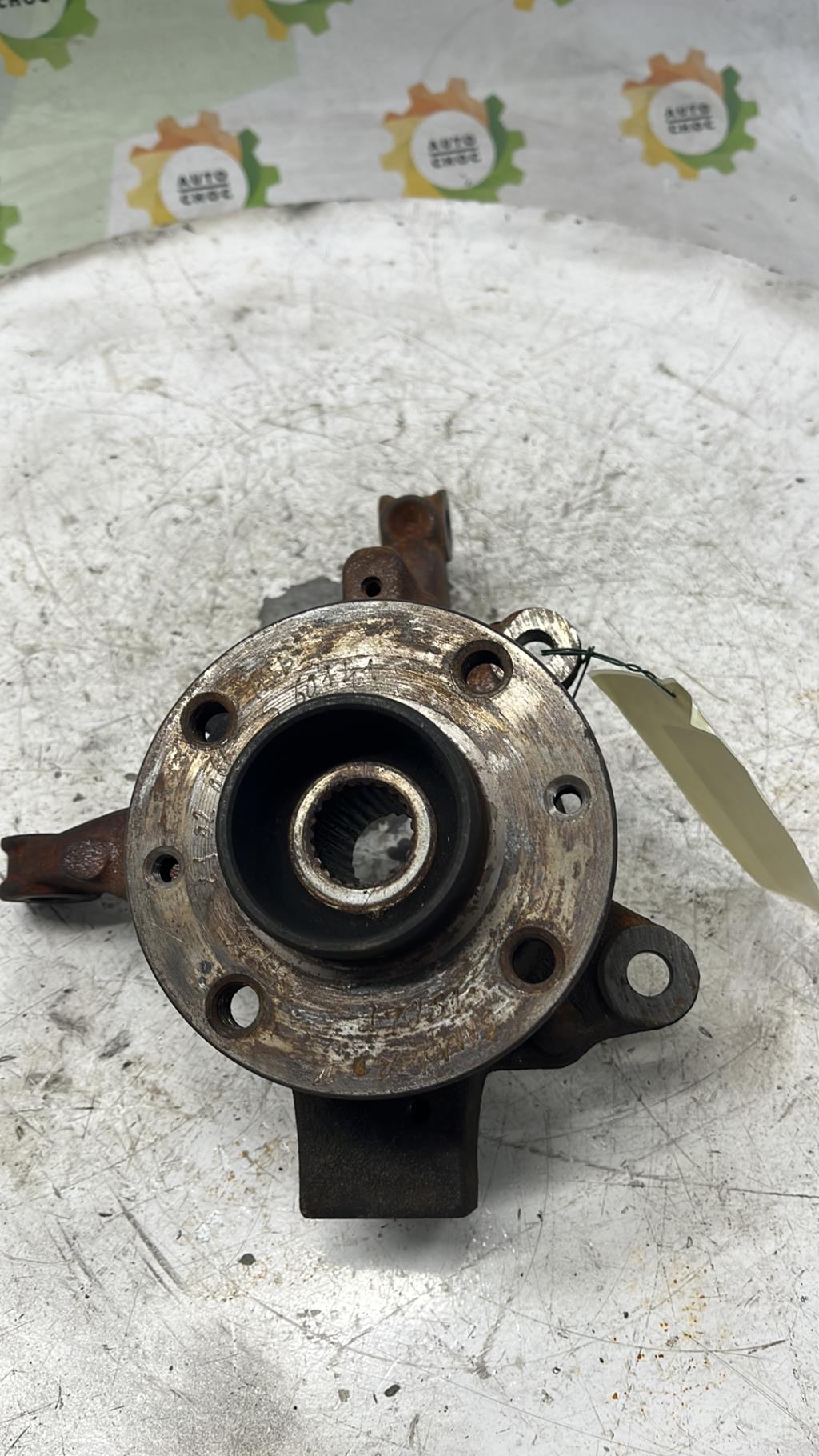 Fusee avant droit DACIA SANDERO 2 PHASE 1 Diesel - 1