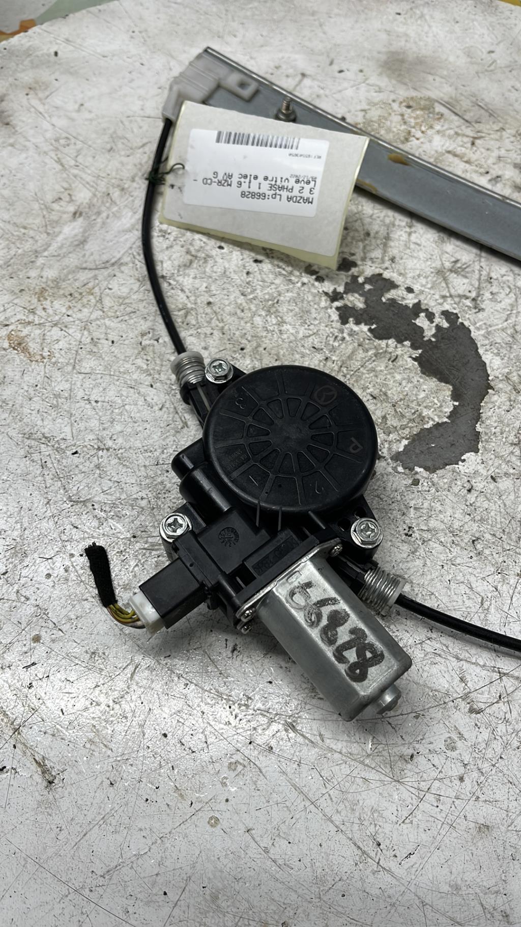 Leve vitre electrique avant gauche MAZDA 3 2 PHASE 1 Diesel - 1