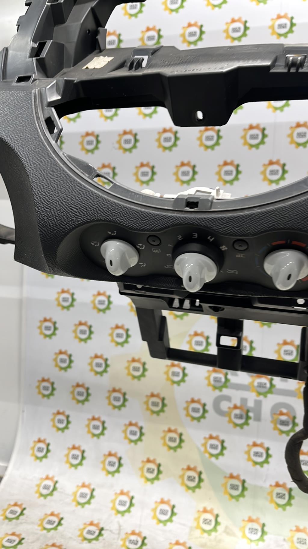 Tableau de bord RENAULT TWINGO 2 PHASE 1 Diesel - 1