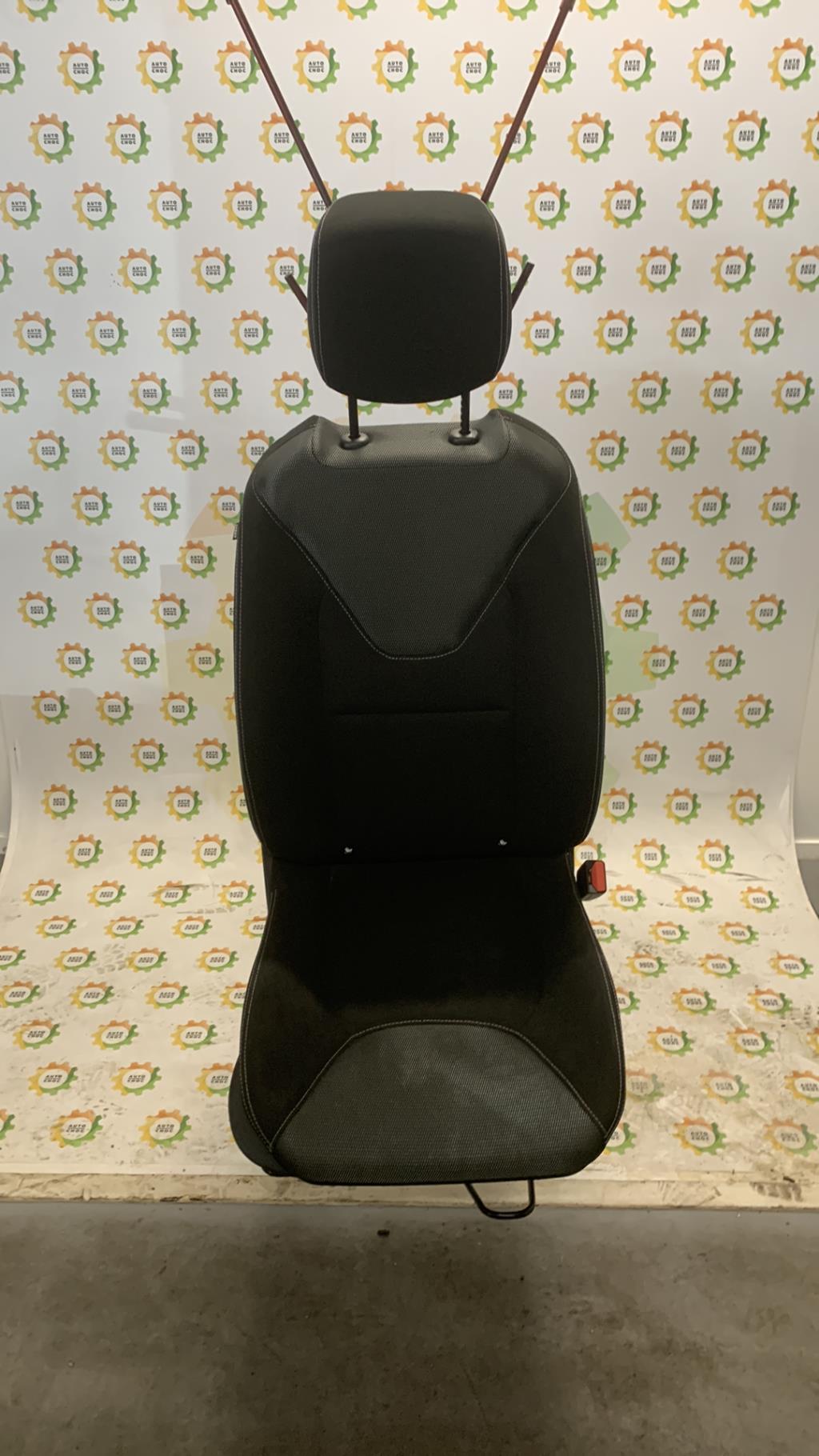Siege avant droit RENAULT CLIO 4 PHASE 1 Diesel - 1