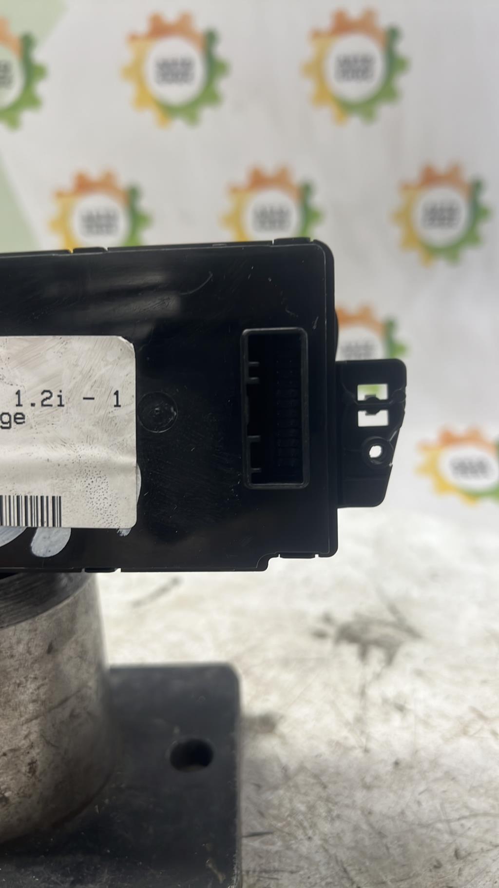 Commande chauffage RENAULT MEGANE 3 PHASE 3 Essence - 1