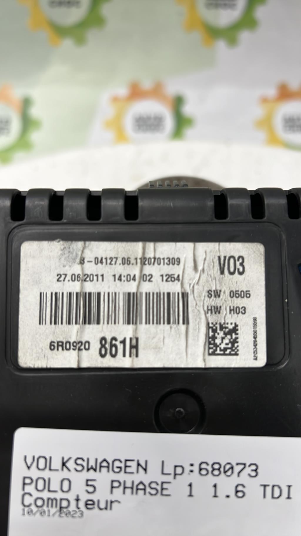 Compteur VOLKSWAGEN POLO 5 PHASE 1 Diesel - 1