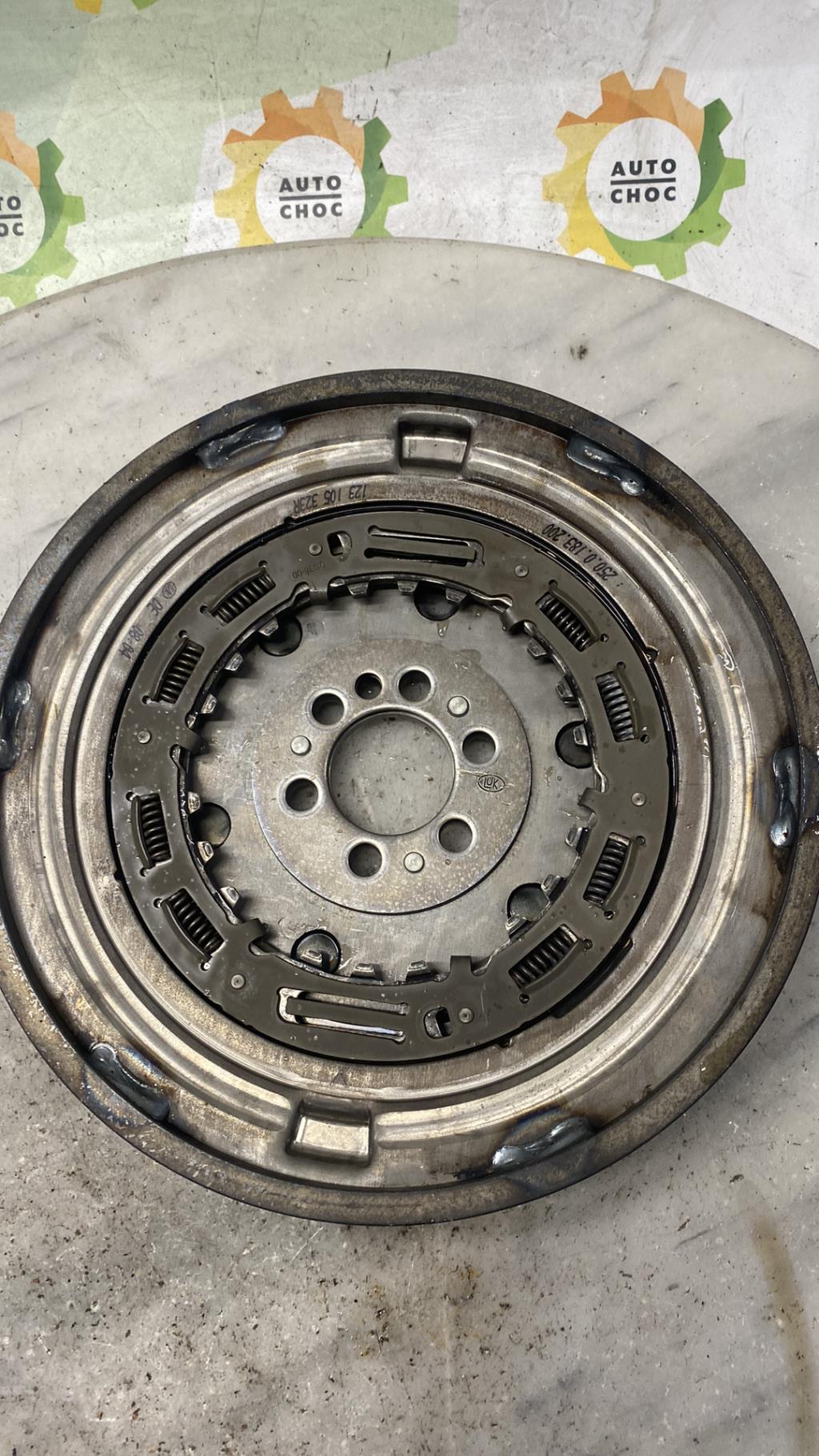 Volant moteur RENAULT CLIO 4 PHASE 2 BREAK Essence - 1