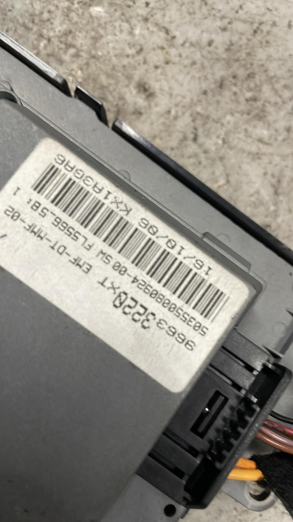 Ecran GPS PEUGEOT 207 PHASE 1 Diesel - 1