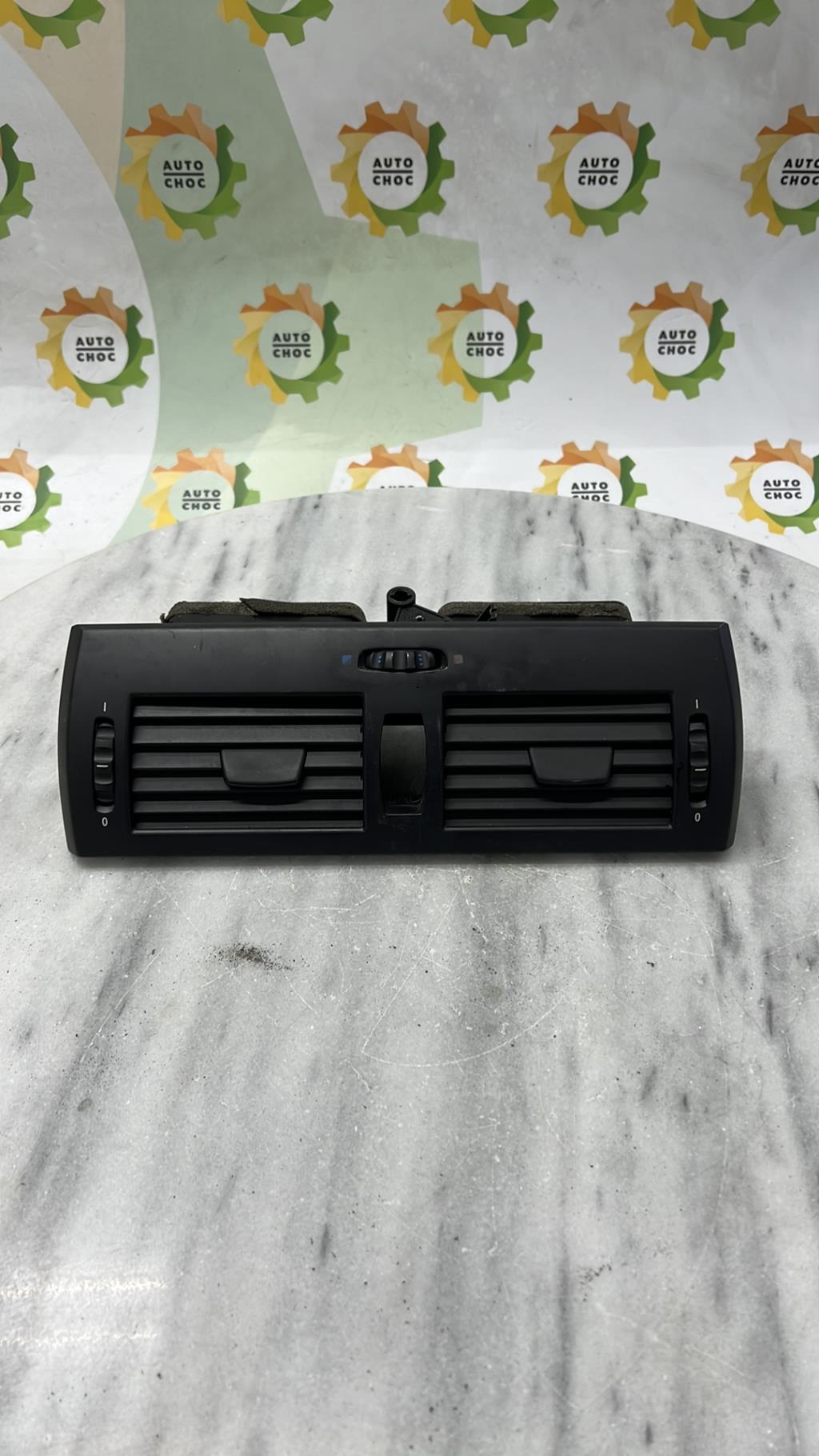 Aerateur tableau de bord BMW X3 E83 PHASE 2 Diesel - 1