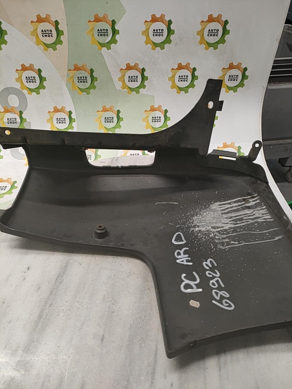Crosse arriere droit RENAULT TRAFIC 2 PHASE 2 Diesel - 1