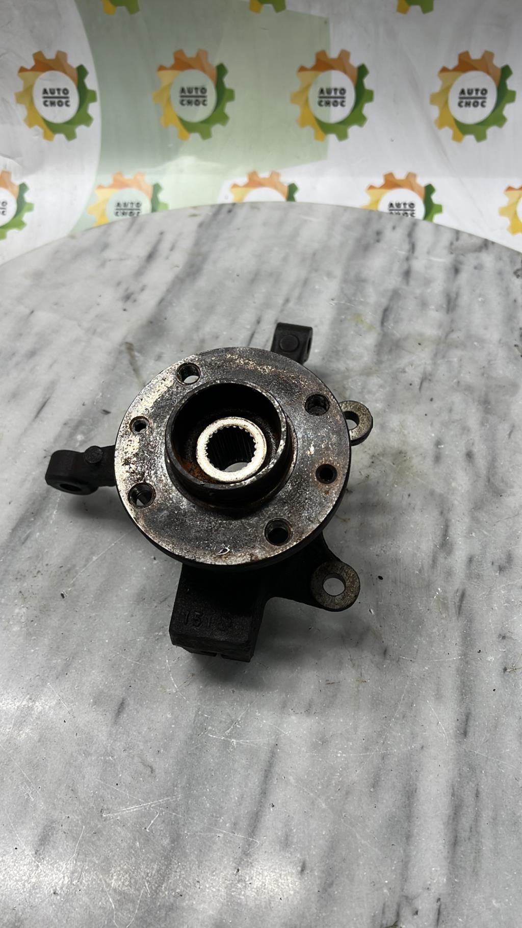 Moyeu avant droit NISSAN NOTE 1 PHASE 2 Essence - 1