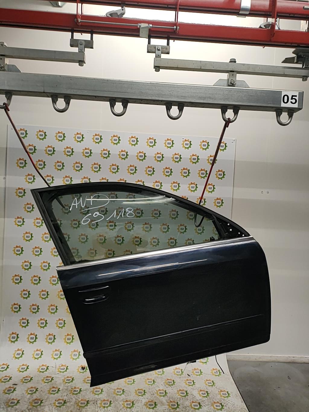 Porte avant droit AUDI A4 2 PHASE 1 Diesel - 1