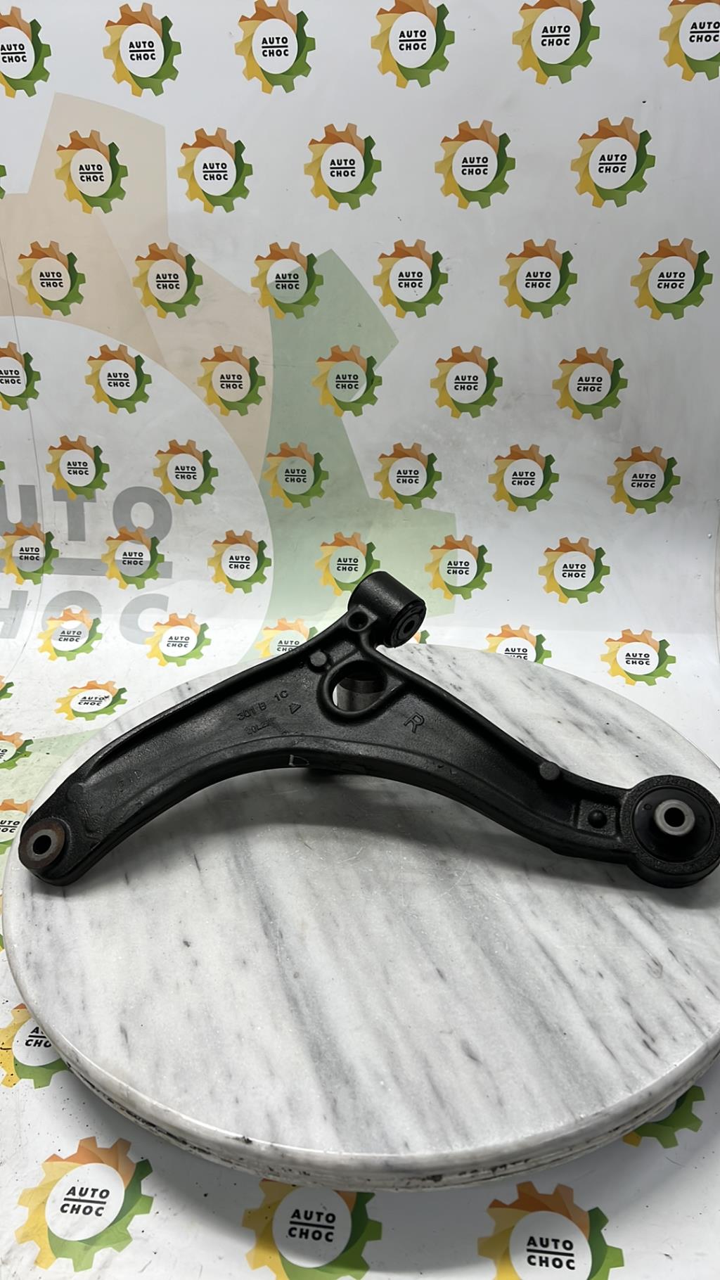 Triangle avant droit RENAULT MASTER 3 PHASE 2  - 1
