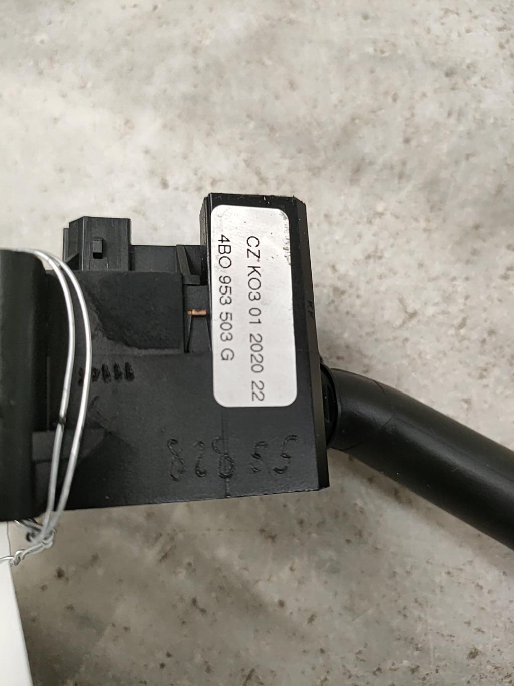 Commodo d'essuie glaces VOLKSWAGEN PASSAT 4 PHASE 2 Diesel - 1