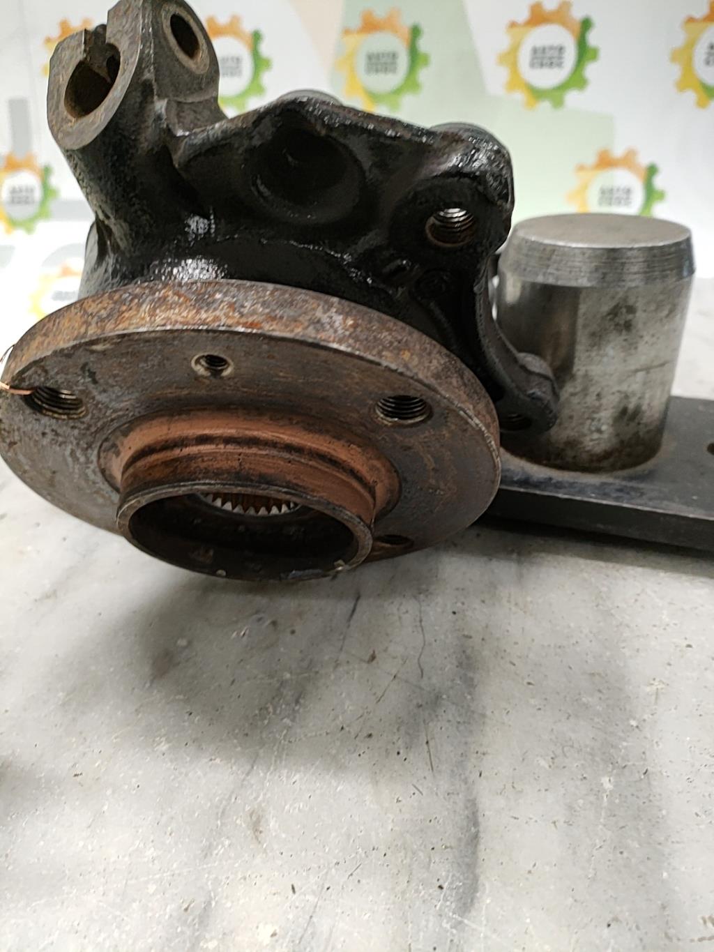 Moyeu avant gauche PEUGEOT 207  - 1