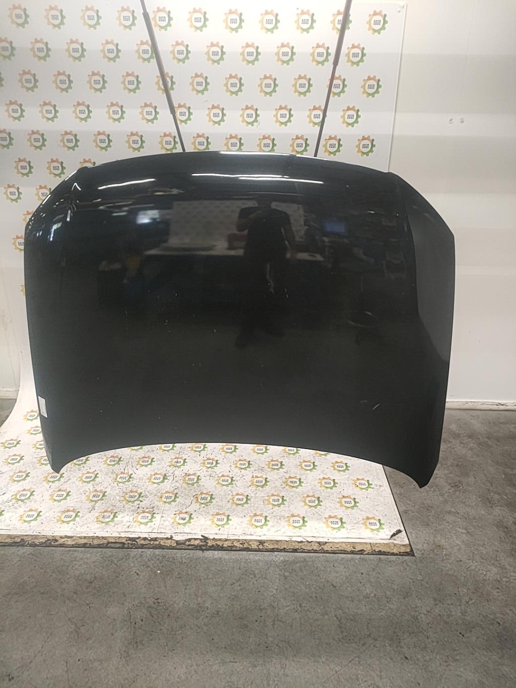 Capot VOLKSWAGEN PASSAT 5 Diesel - 1