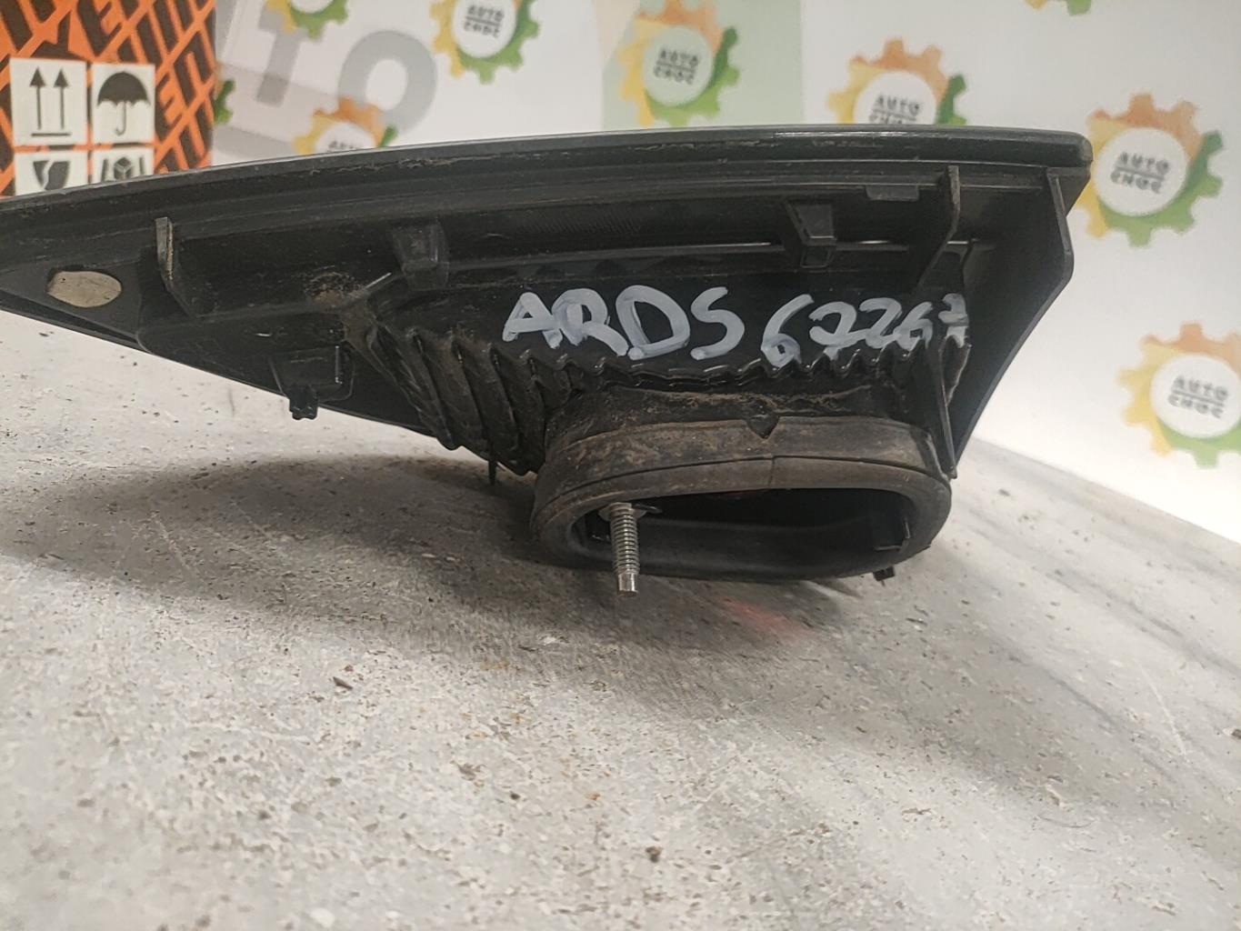 Feu arriere secondaire droit (feux) RENAULT SCENIC 3 PHASE 3 Diesel - 1