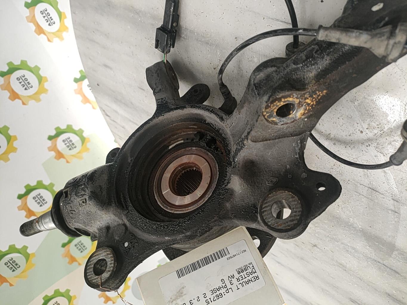 Fusee avant gauche RENAULT MASTER 3 PHASE 2 Diesel - 1