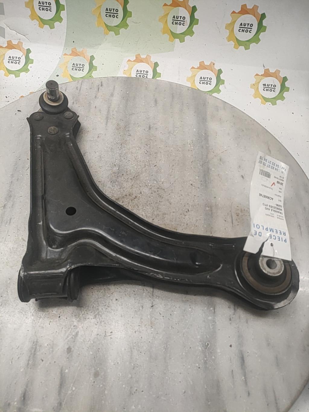 Triangle avant droit MERCEDES VITO 638 Diesel - 1