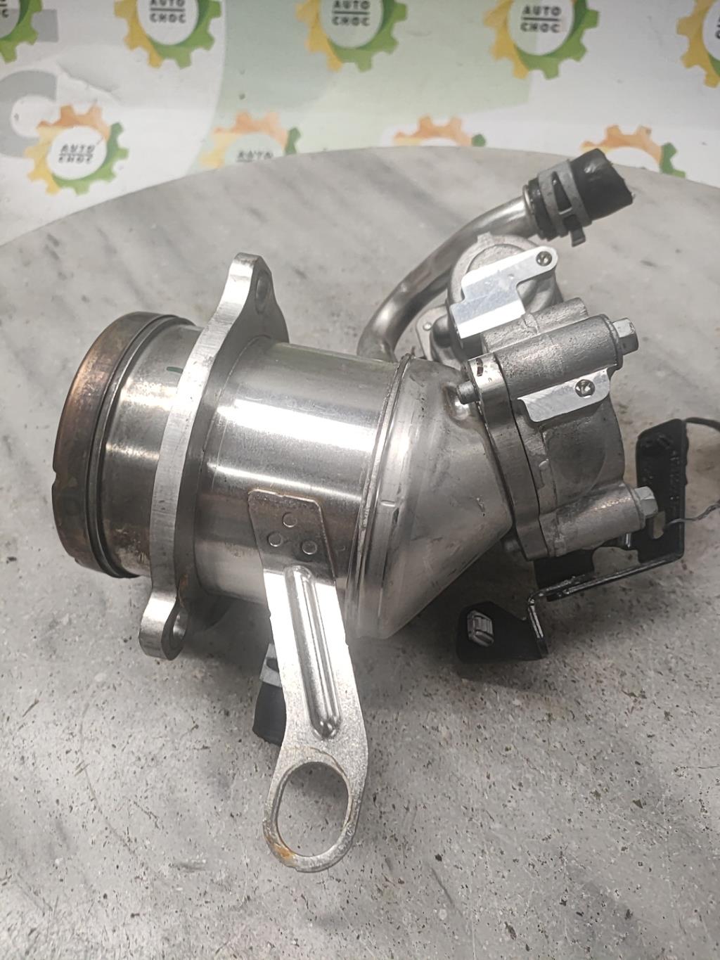 Vanne EGR RENAULT MEGANE 4 PHASE 1 Diesel - 1