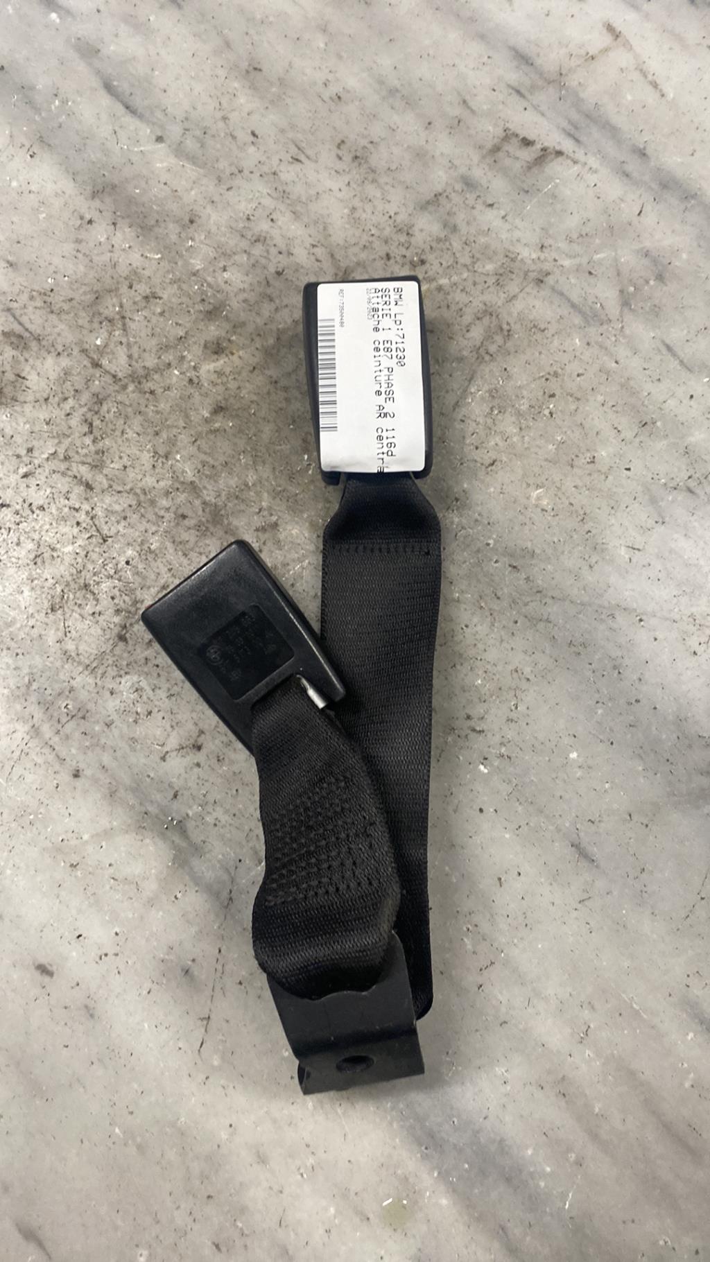 Attache ceinture arriere centrale BMW SERIE 1 E87 PHASE 2 Diesel - 1
