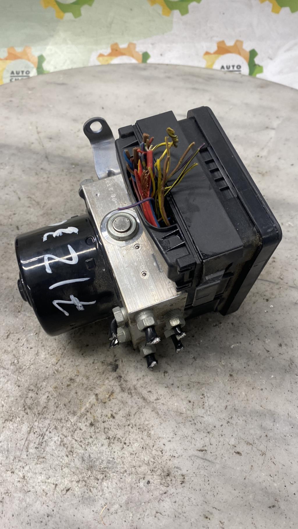 Bloc ABS (freins anti-blocage) BMW SERIE 1 E87 PHASE 2 Diesel - 1