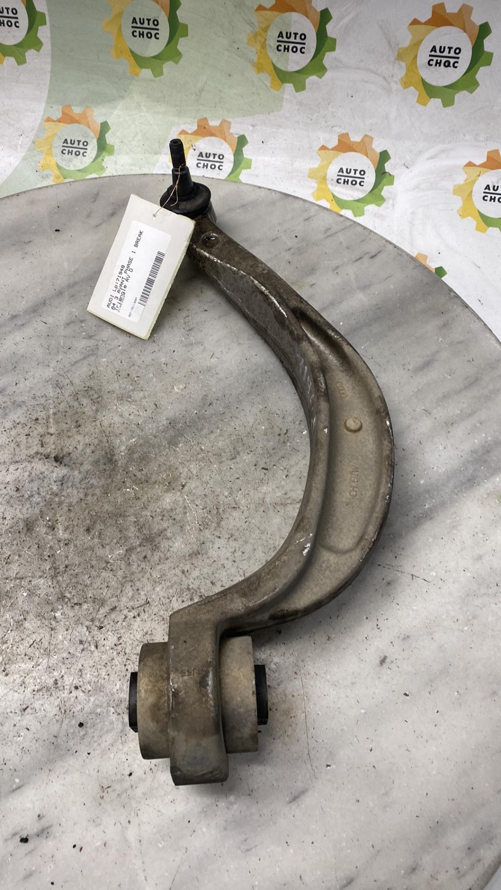 Triangle avant droit AUDI A4 3 AVANT PHASE 1 BREAK Diesel - 1