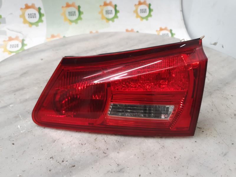 Feu arriere secondaire droit (feux) LEXUS IS 2 PHASE 1 Essence - 1