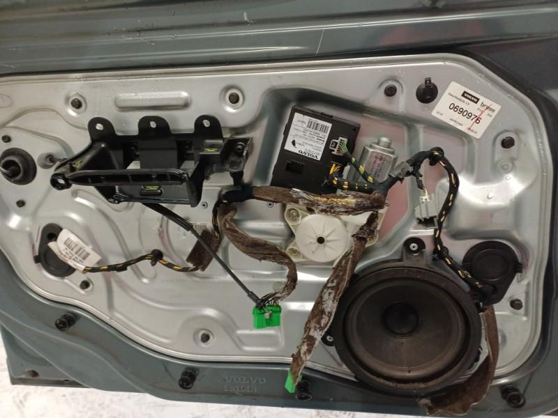 Porte avant gauche VOLVO V 50 PHASE 1 BREAK Diesel - 1