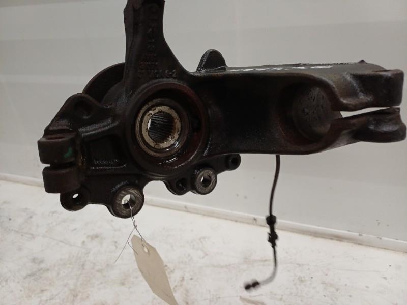 Moyeu avant gauche FORD GRAND C-MAX 2 PHASE 1 Diesel - 1