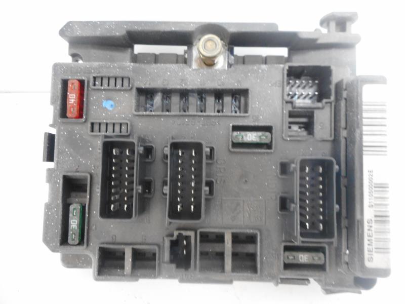 Boitier servitude moteur (BSM) CITROEN C5 1 PHASE 1 Essence - 1