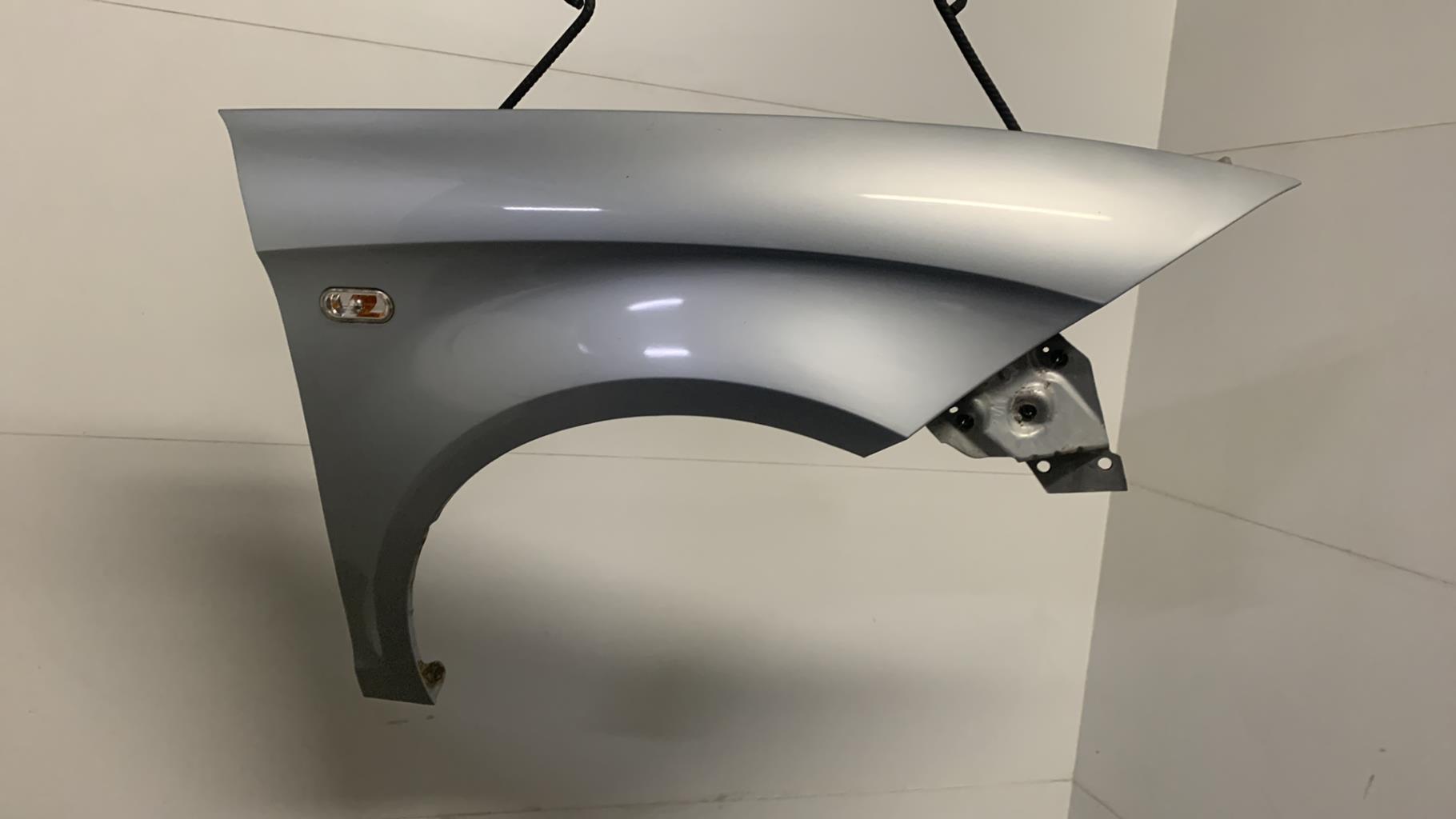 Aile avant droit SEAT TOLEDO 3 Diesel - 1