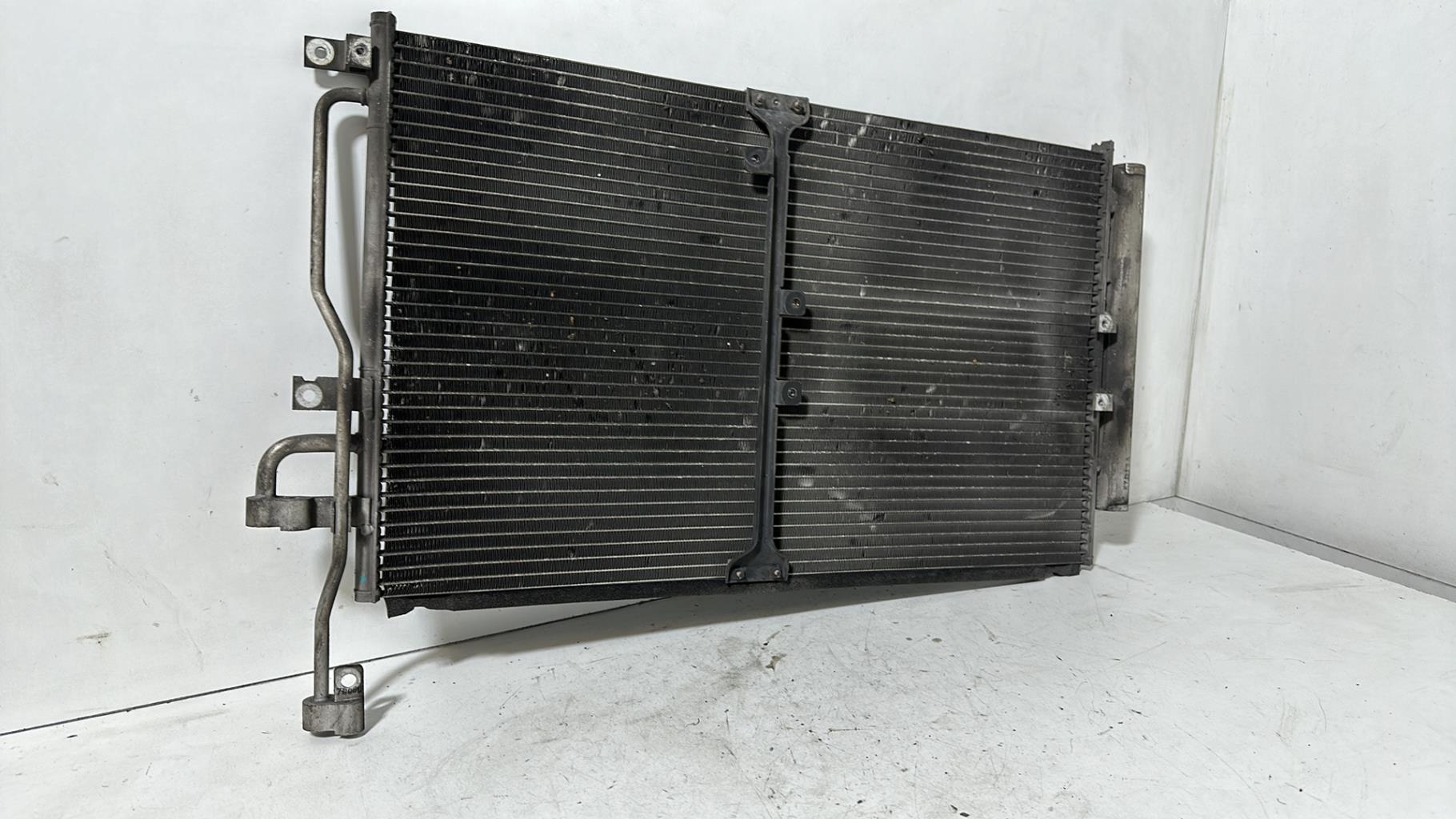 Condenseur de clim CHEVROLET CAPTIVA PHASE 1 Diesel - 1