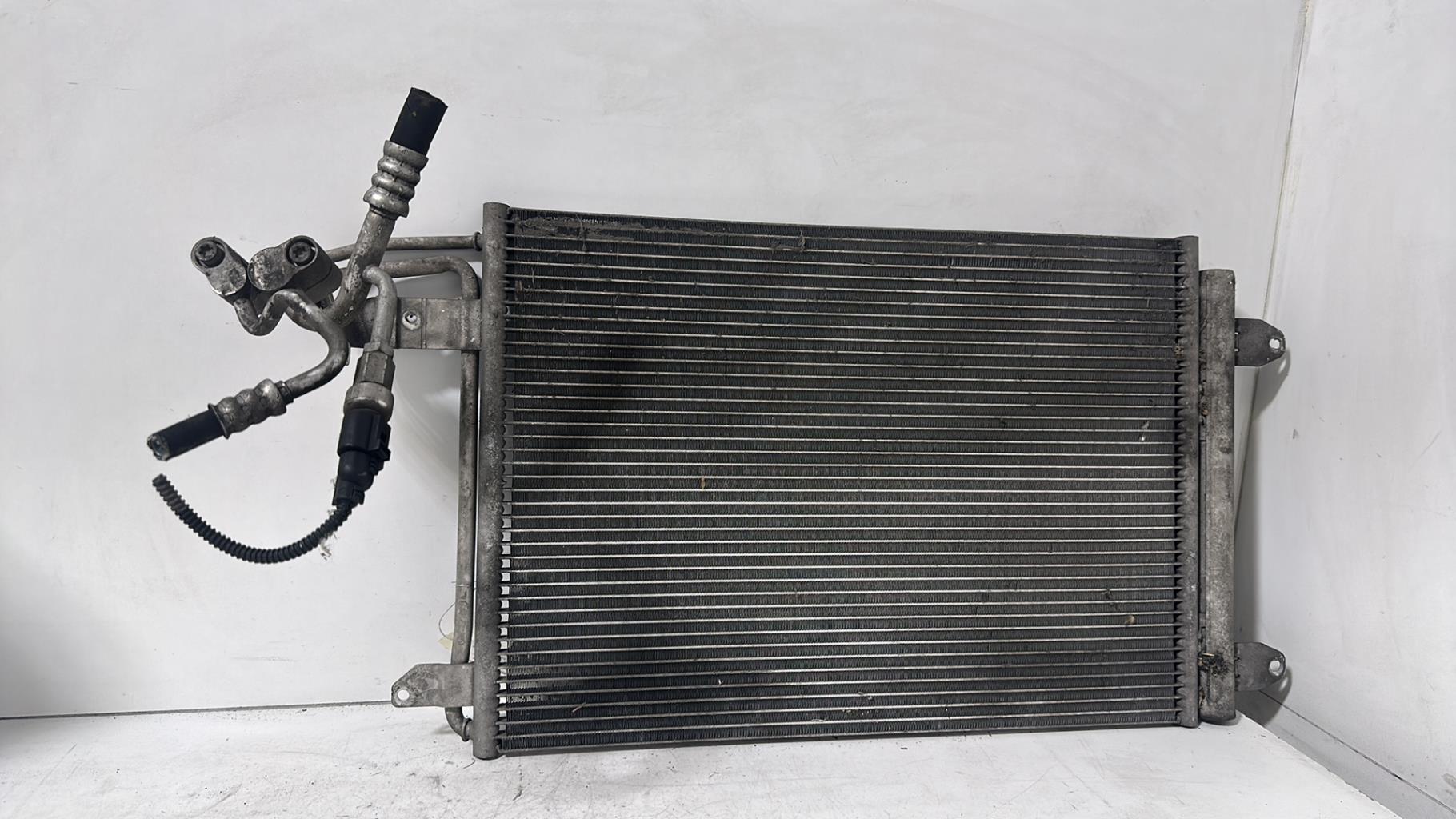 Condenseur de clim VOLKSWAGEN GOLF 6  - 1