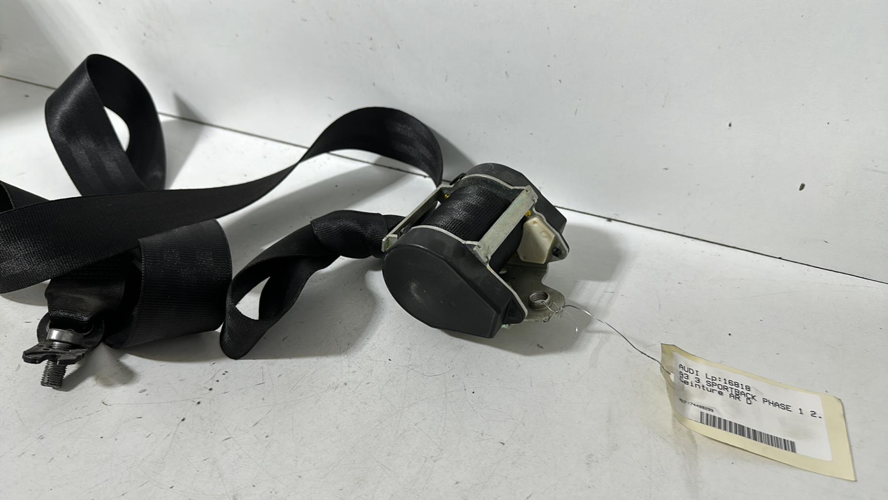 Ceinture arriere droit AUDI A3 3 SPORTBACK PHASE 1 Diesel - 1