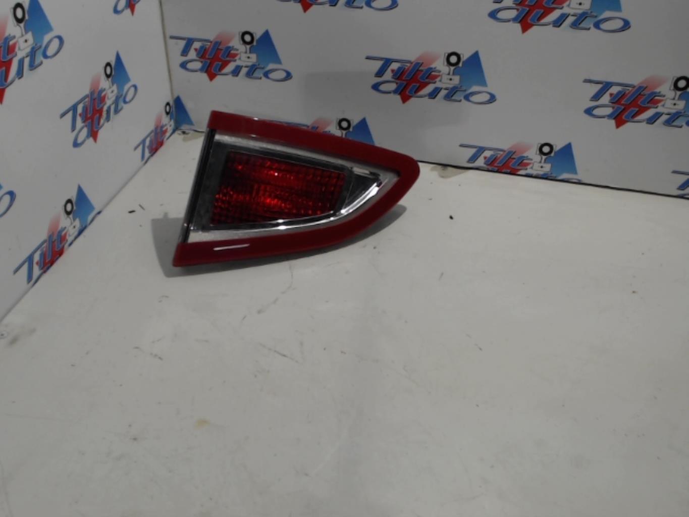 Feu arriere secondaire droit (feux) RENAULT SCENIC 3 PHASE 1 Diesel - 1